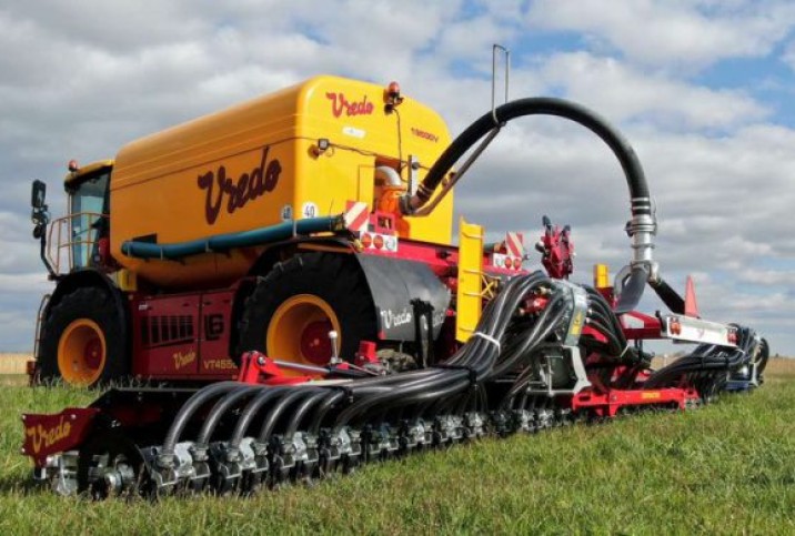 Vredo srutų įterpimo įranga