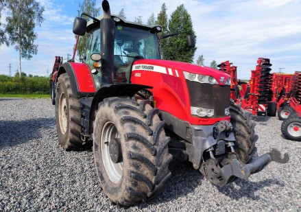 Massey Ferguson 8690