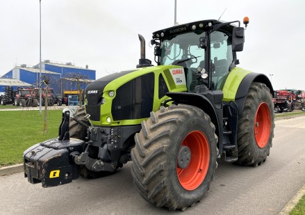 Naudotas Claas Axion 950 traktorius