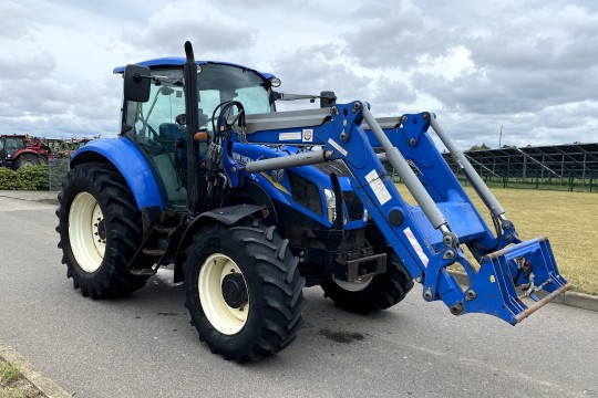 Naudotas New Holland T5.115 traktorius