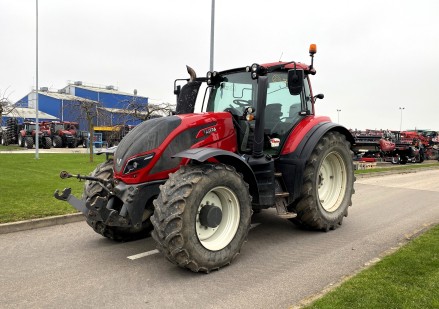 Naudotas Valtra T234A traktorius