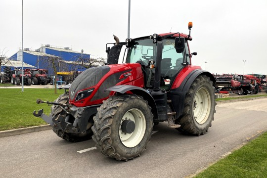 Naudotas Valtra T234A traktorius